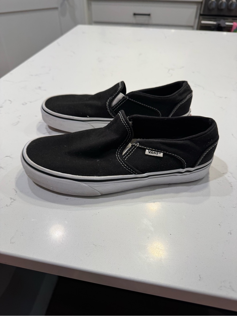 VANS Shoes Womens 7 Classic Slip On Skateboarding Low Top Sneakers Black Fabric - Picture 2 of 7